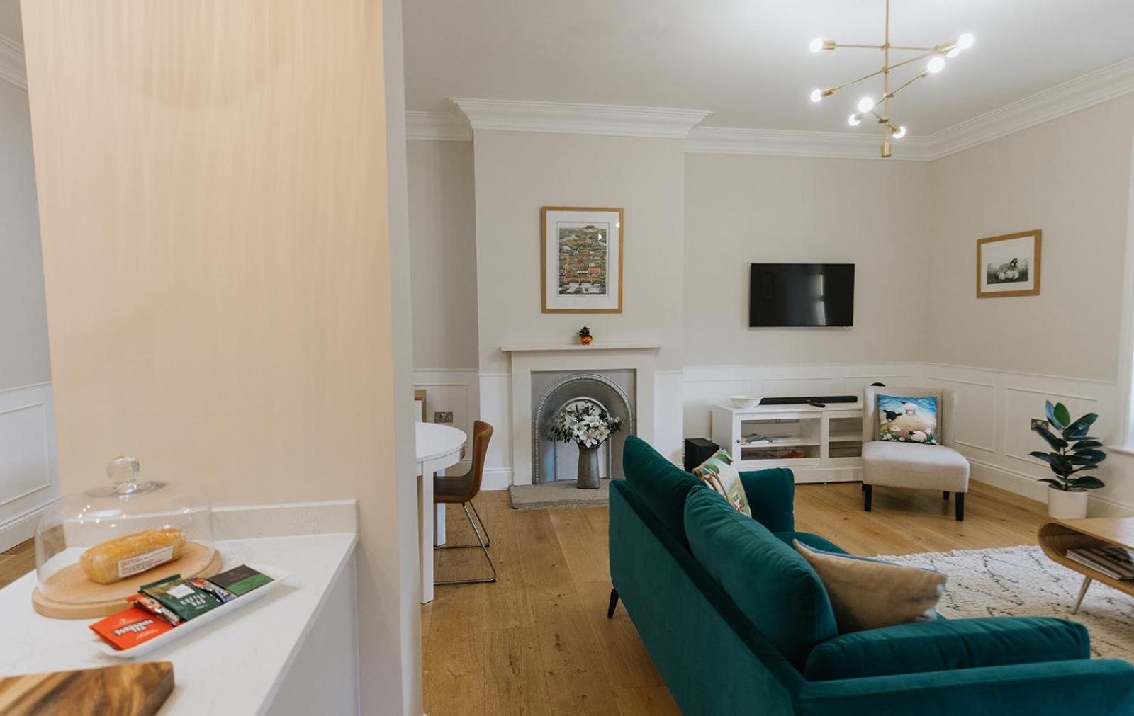 Swaledale, Old School Rooms - Luxury Apartment In Richmond, North Yorkshire Richmond  Exterior photo