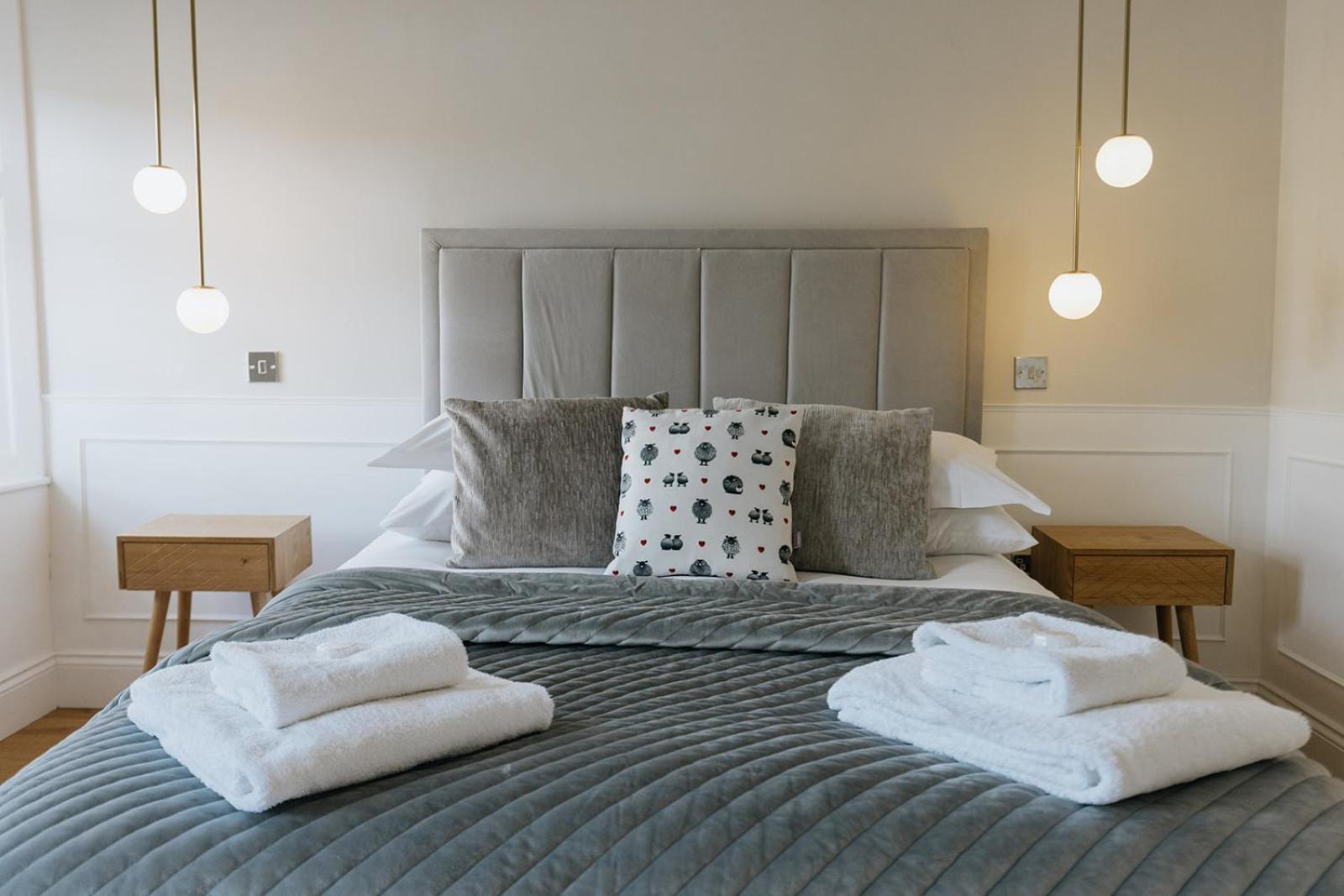 Swaledale, Old School Rooms - Luxury Apartment In Richmond, North Yorkshire Richmond  Exterior photo